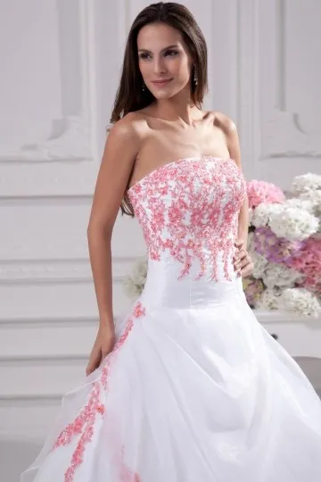 Elégante robe de fiançailles vintage bustier en broderie rose paillettes ligne A