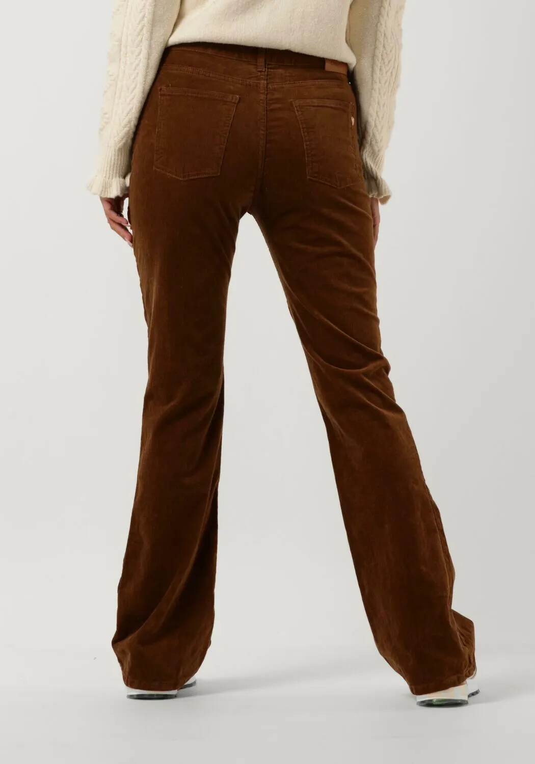 fabienne chapot pantalon évasé eva corduroy flare trousers en marron