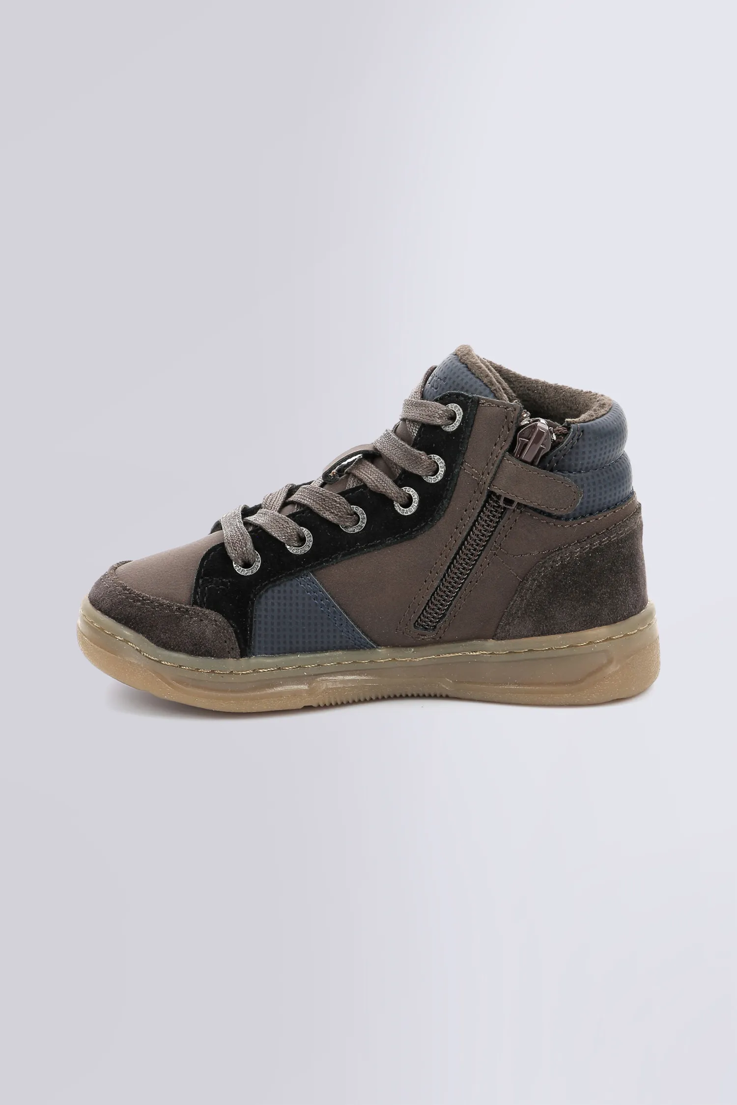 Kickosta - Baskets Hautes marron foncé et marine pour garçon - Kickers © Site Officiel