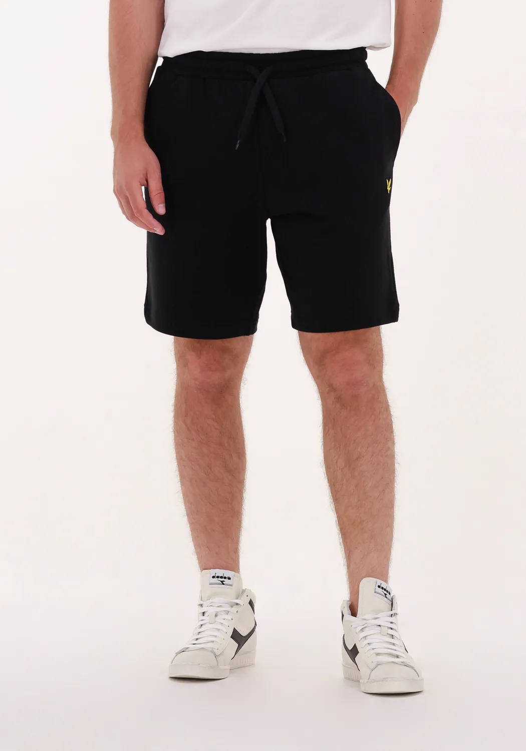 lyle & scott pantalon courte sweatshort en noir