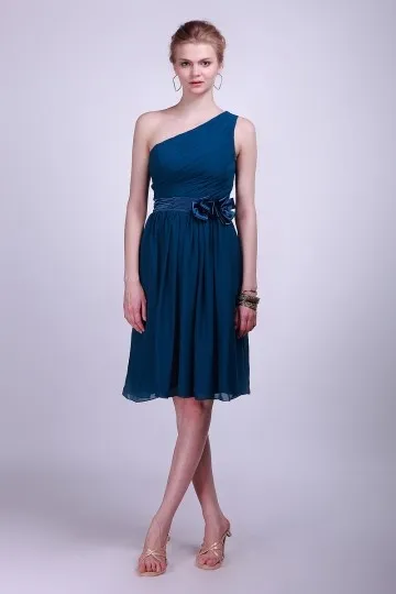 Robe courte pour mariage bleue asymétrique plissé ornée de fleur à la main