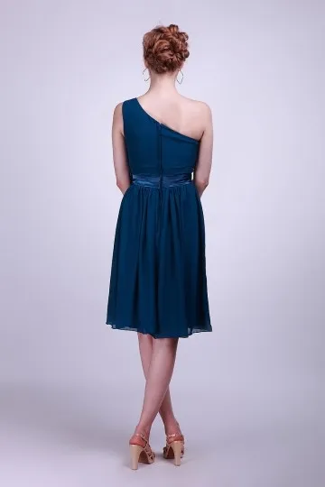 Robe courte pour mariage bleue asymétrique plissé ornée de fleur à la main