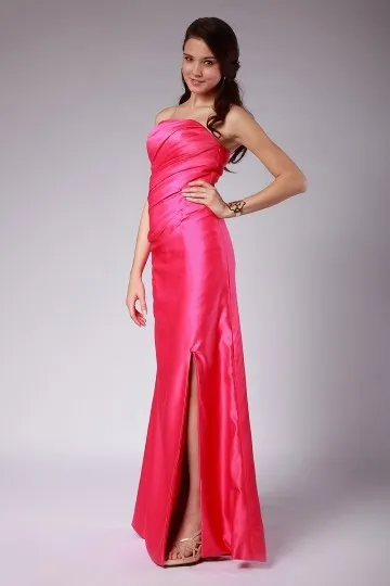 Robe demoiselle d honneur fuchsia longue bustier plissé avec fente frontale