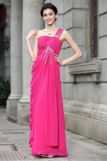 Robe fuchsia pour mariage longue asymétrique bustier plissée & bretelle bijoutée