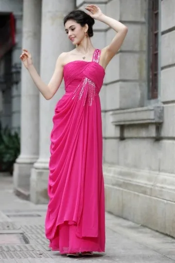 Robe fuchsia pour mariage longue asymétrique bustier plissée & bretelle bijoutée