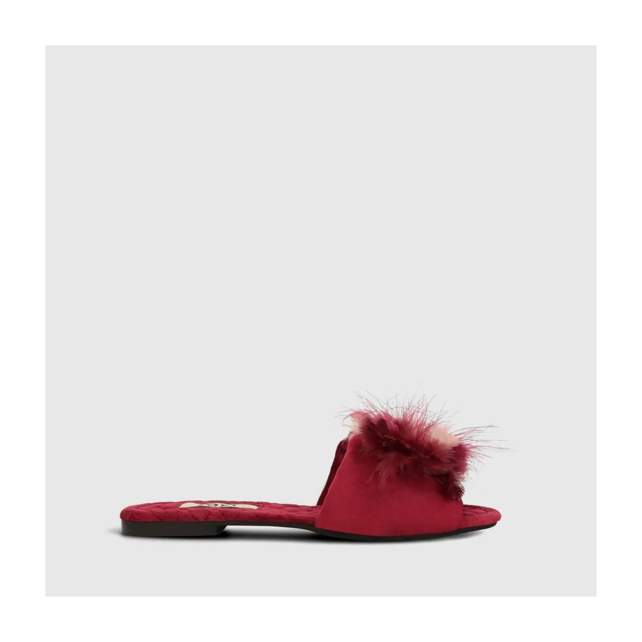 Sandale Anuska en velours de couleur bordeaux ornée de plumes | LODI Chaussures de femme en ligne.