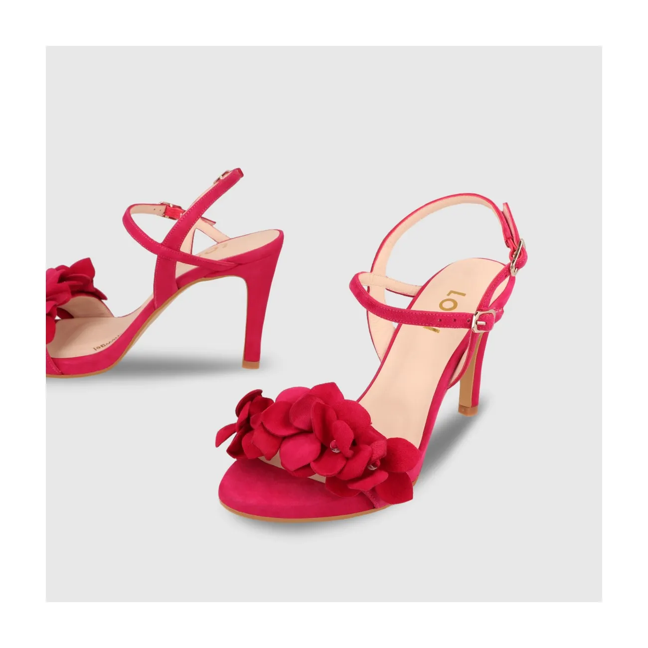 Sandale en daim rose avec détail fleuri | LODI Chaussures pour femmes en ligne.