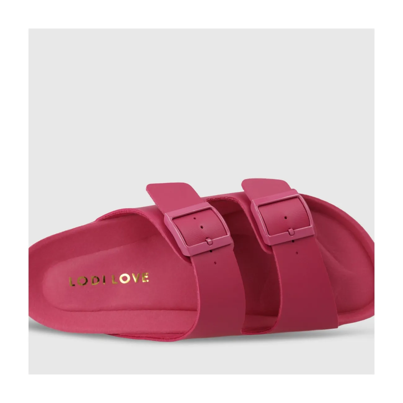 Sandale plate pour femme en tissu effet cuir couleur fuchsia. I LODI Chaussures pour femme online.