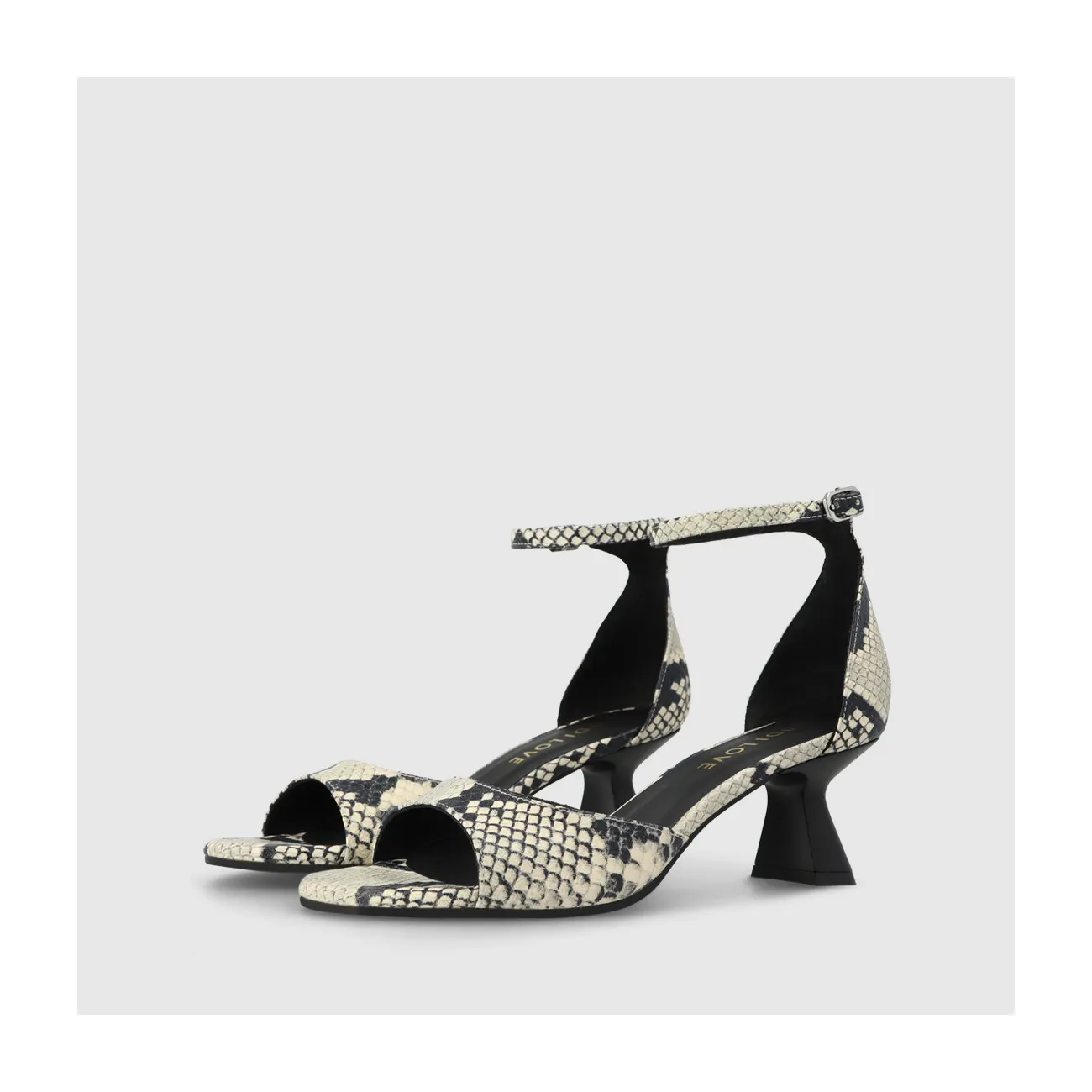 Sandale pour femme en cuir animal print blanc et noir. I LODI Chaussures pour femme online.