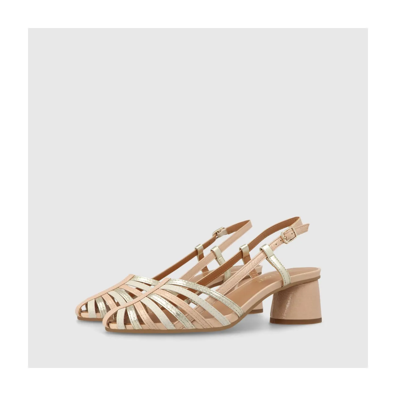 Sandale pour femme en cuir combiné dans des tons pastel et argentés. I LODI Chaussures pour femme online.