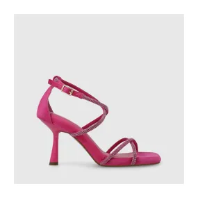 Sandale pour femme en daim fuchsia avec strass ton sur ton.I LODI Chaussures pour femme online.