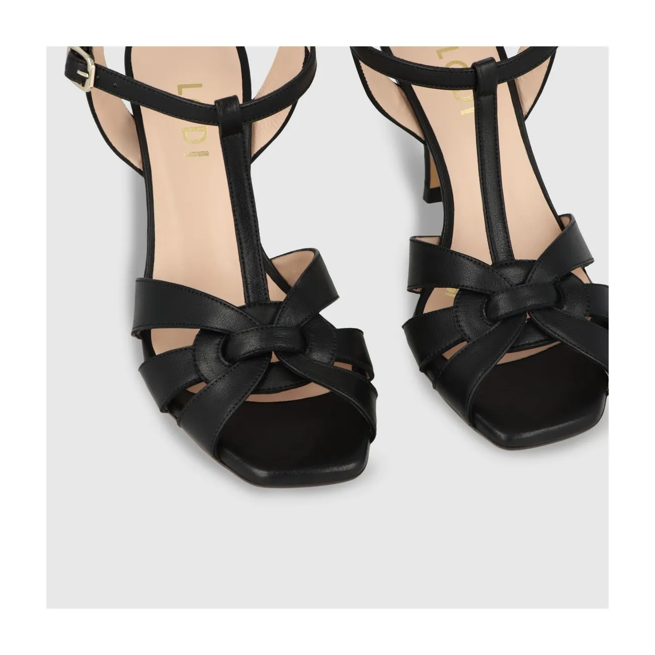 Sandale à talon pour femme en cuir noir. I LODI Chaussures pour femme online.