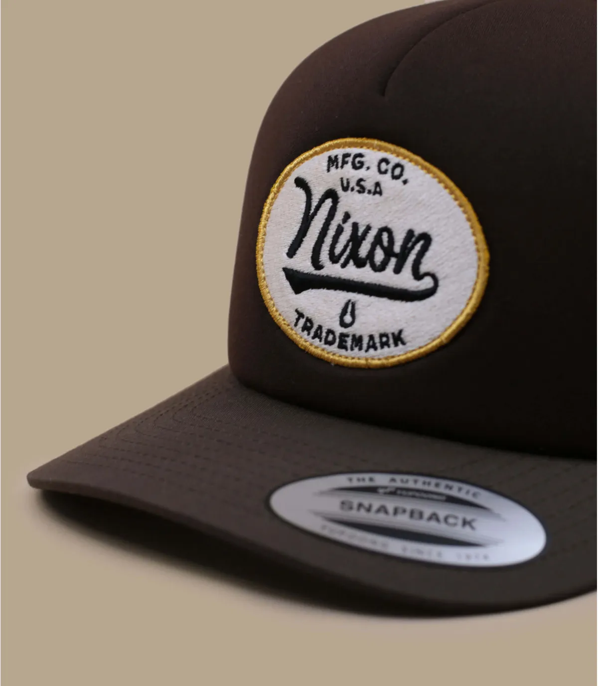 snapback filet marron - Casquette Tioga Trucker brown white Nixon : Headict