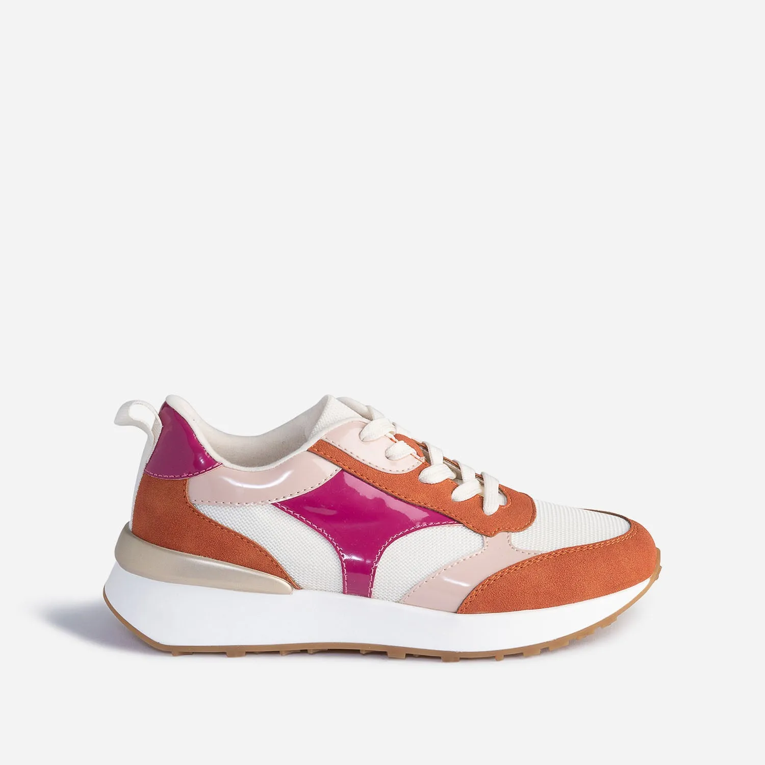 Tennis TEXTO beige et terracotta à détails vernis roses - Baskets / Tennis Femme | ERAM